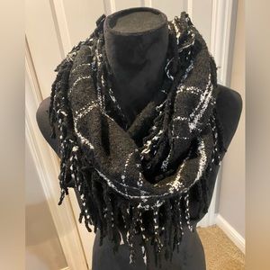 Black and white beautiful infinity scarf